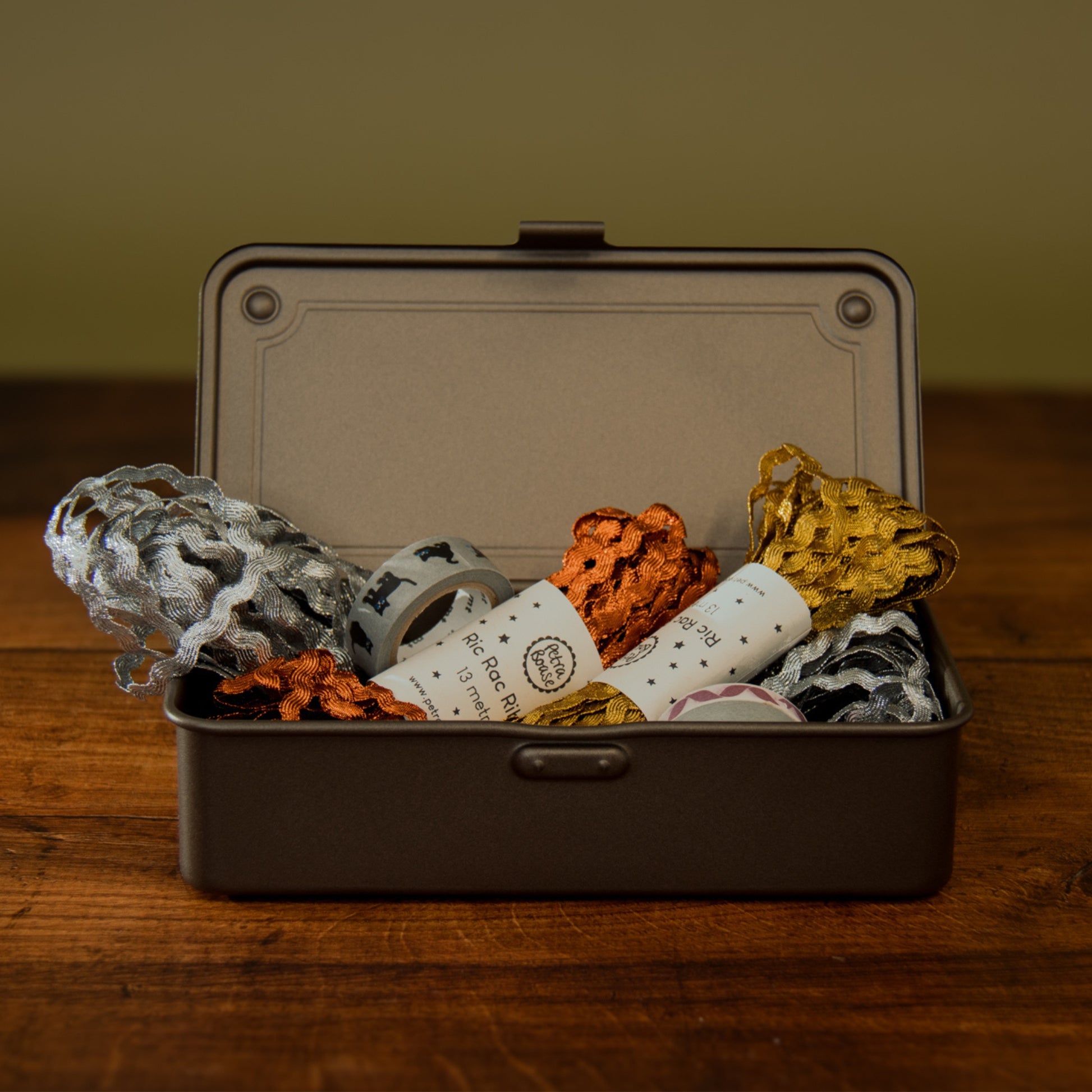 Metallic Ric Rac Ribbon - Gold