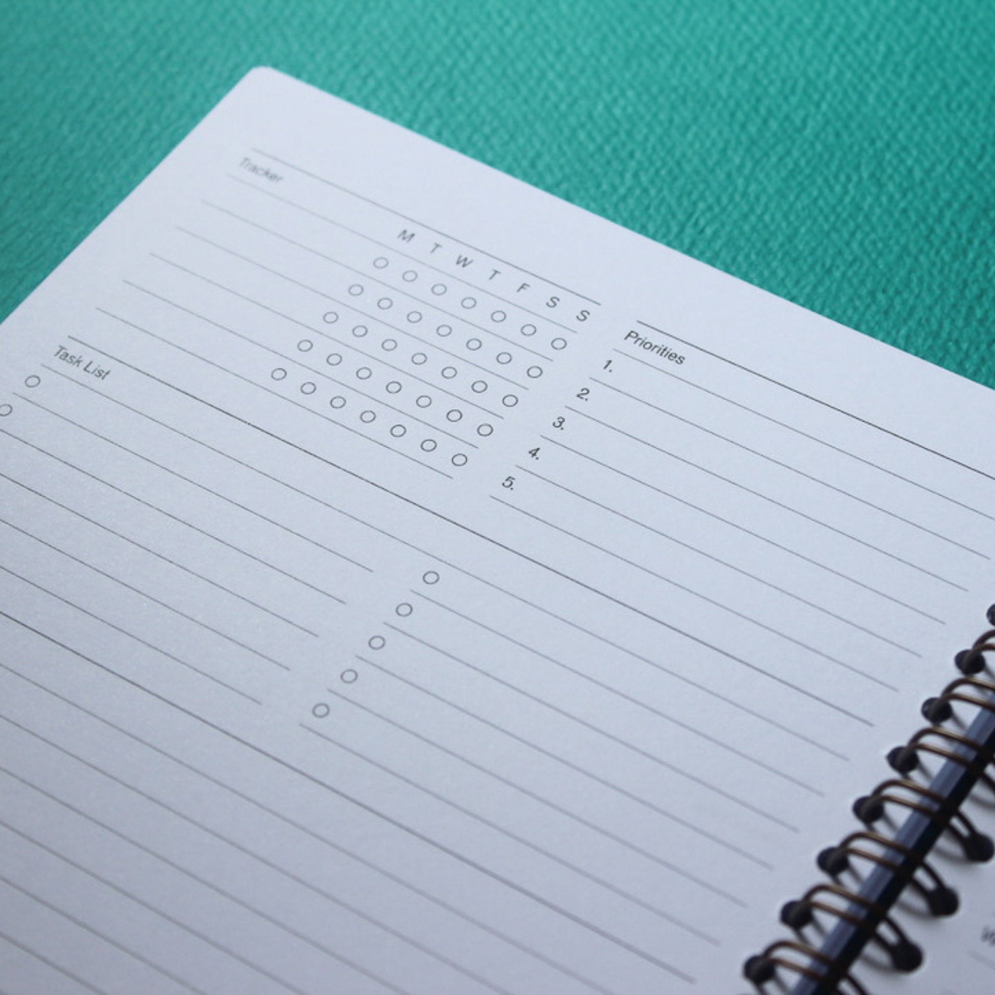 2025 Weekly A5 Diary - Mulberry Red