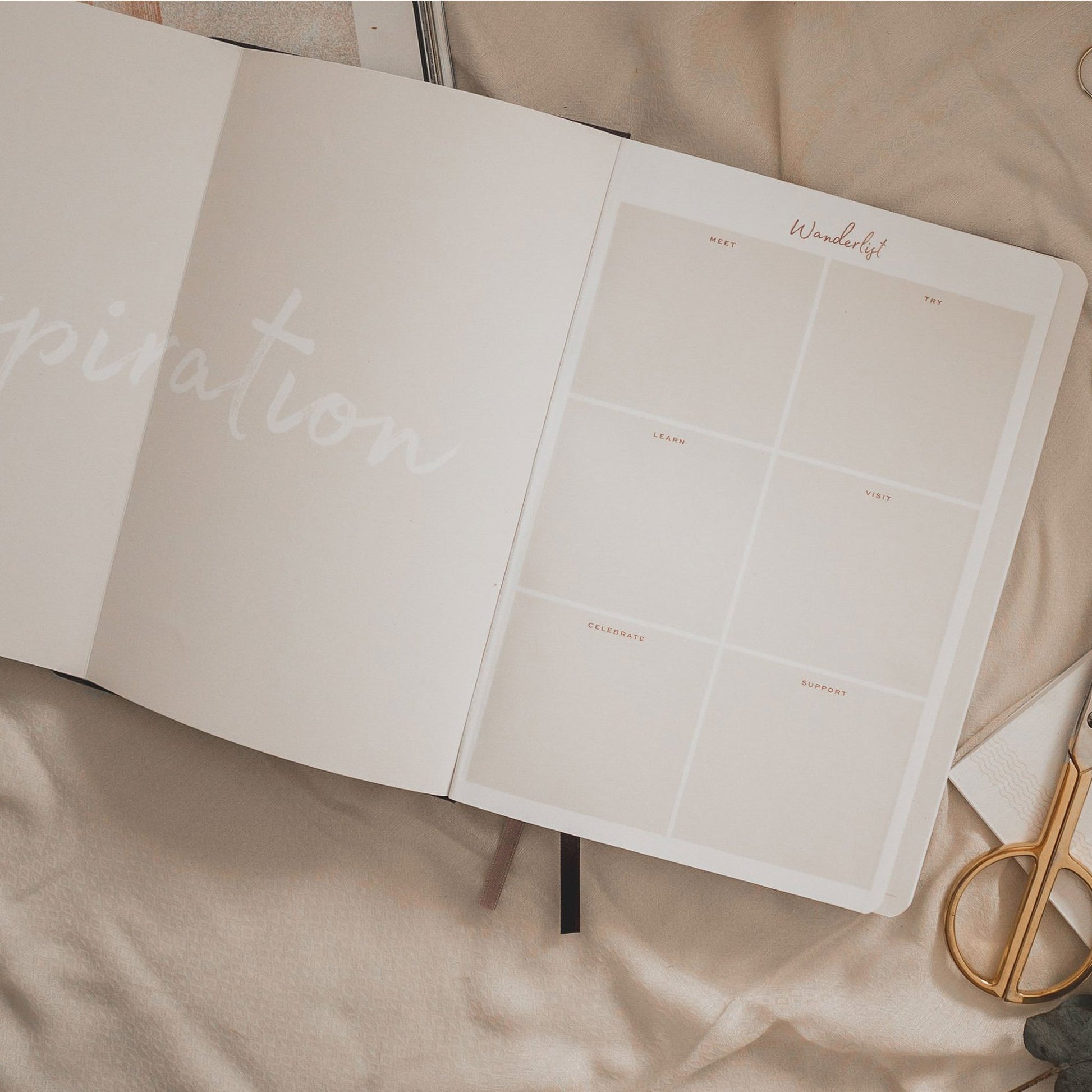 Undated Weekly Planner - Linen